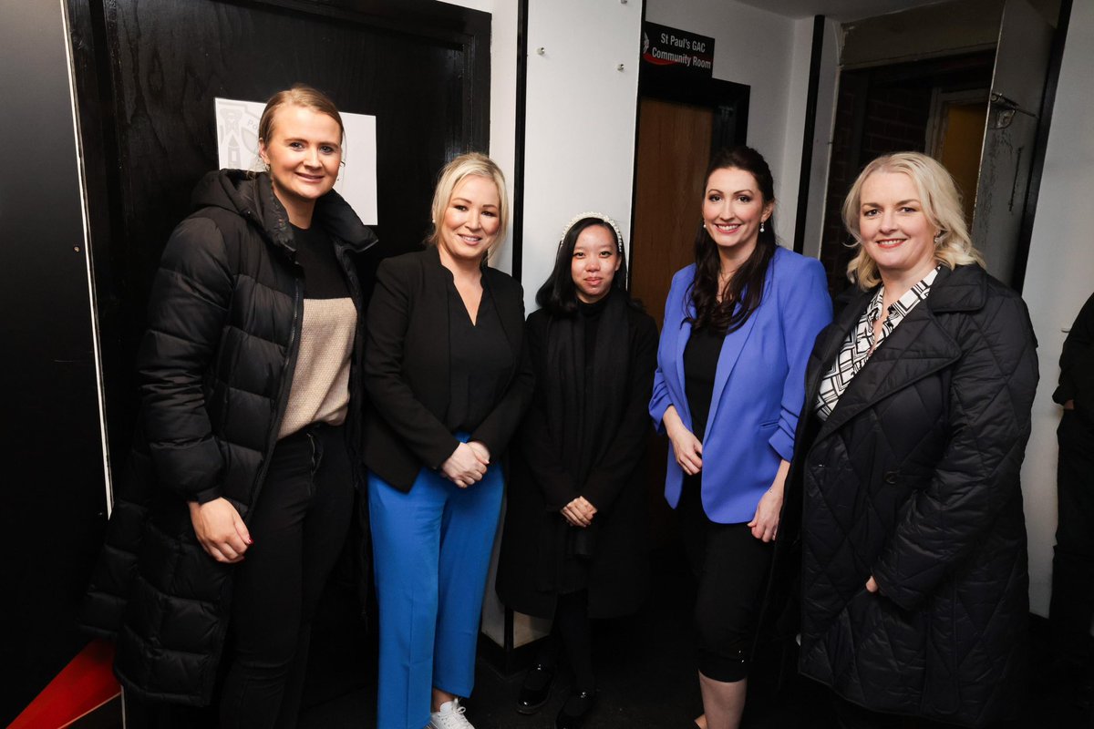 Celebrating International Womens’ Day through promoting Female Leadership # SistersIN Mentor Work Shadow Days. Thank you Carol Morrow and @niexecutive Katelyn Browne @BelfastTrust