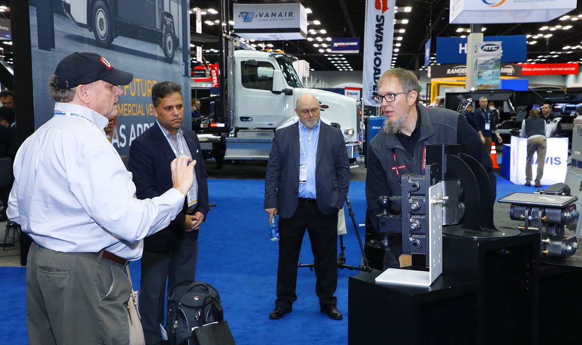 A representative from @genyhitch shares detail on the company’s self-latching SnapLatch Coupler, during Work Truck Week 2024. Learn more at worktruckweek.com/pressconferenc…. #worktruckweek #worktrucks24 #wtw24