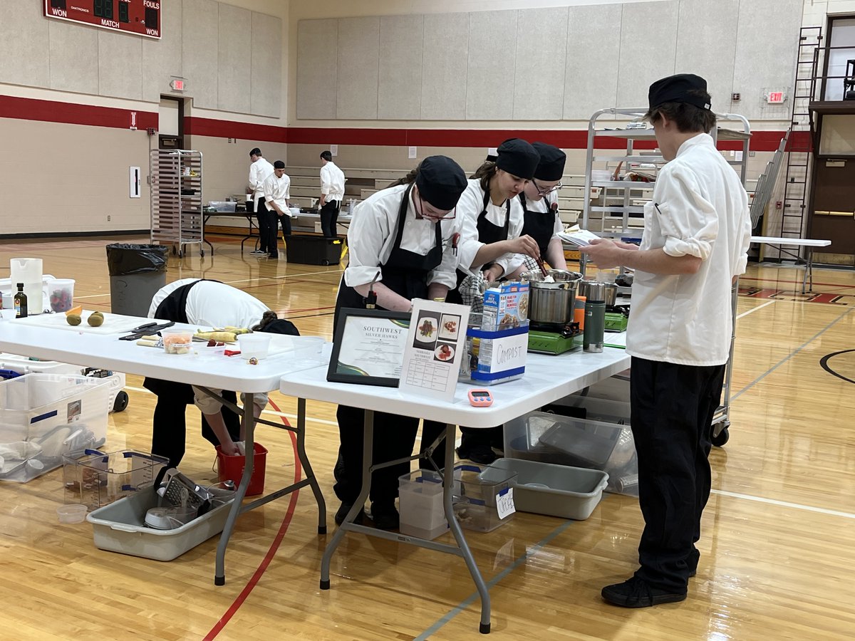 Congratulations to the Lincoln Southwest Silver Hawks and educator Liz Griffith for earning The Best of Beef award at State ProStart on March 7 at Central Community College in Hastings. The team received a plaque and $100 from the Nebraska Beef Council. #lpscte #madeinprostart