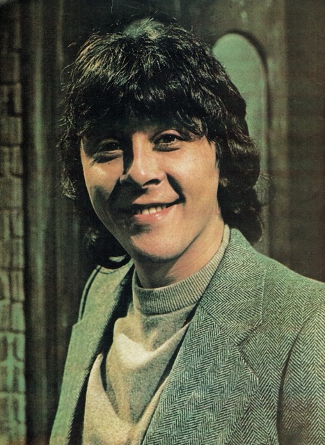 Abba graced the February edition of 'Look-in' in 1978 but, inside, there was a great Q&A + photo with Richard Beckinsale.

#richardbeckinsale #ericchappell #porridge #thelovers #risingdamp