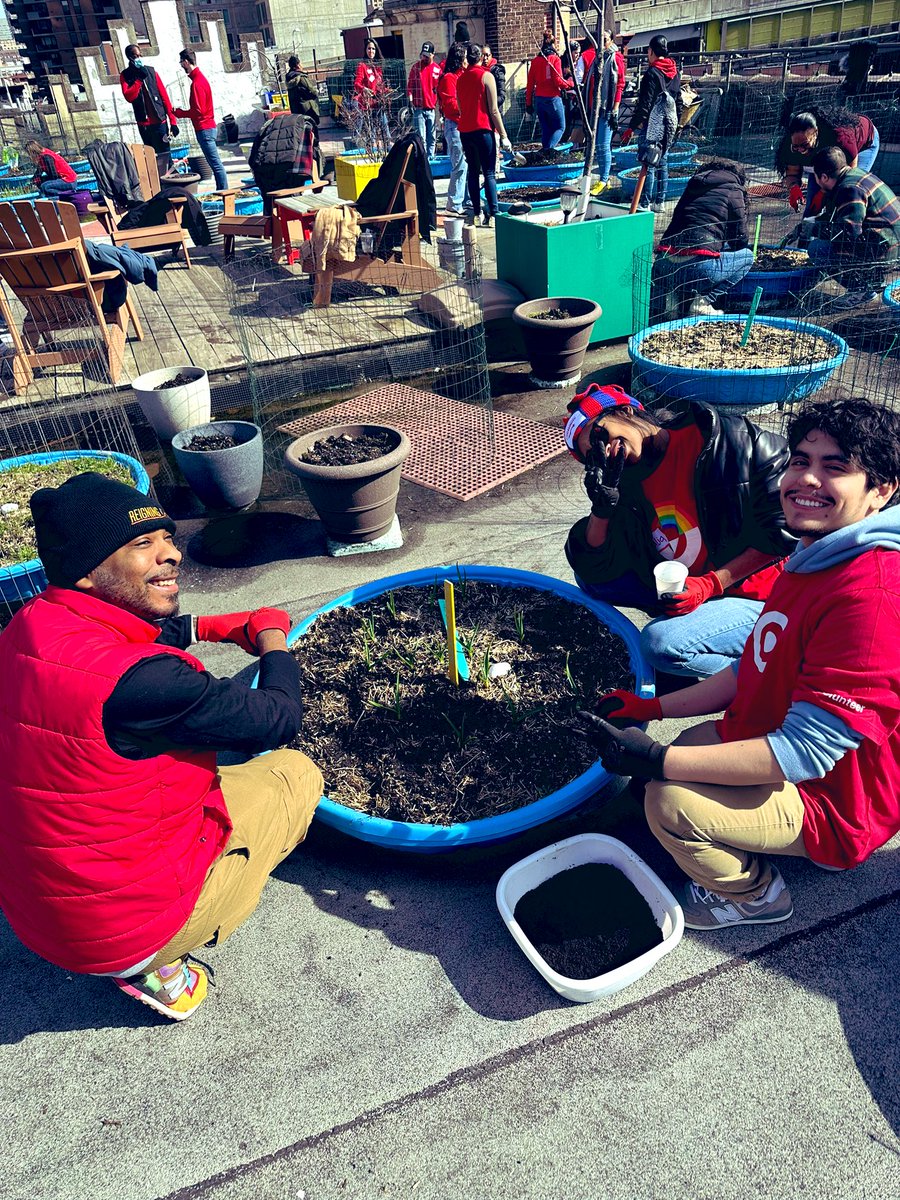 Paul De Leon (@pauljdtgt) on Twitter photo D471 had a great time volunteering with Hells Kitchen farm project on this beautiful day. Growing fresh food on a previously underutilized rooftop for distribution through a local food pantry. <a href="/rlomtg12/">Robert Lombardi</a> <a href="/tcordara/">Thomas Cordara</a> <a href="/JessicaATGT/">Jessica Acero</a> D471 had a great time volunteering with Hells Kitchen farm project on this beautiful day. Growing fresh food on a previously underutilized rooftop for distribution through a local food pantry. <a href="/rlomtg12/">Robert Lombardi</a> <a href="/tcordara/">Thomas Cordara</a> <a href="/JessicaATGT/">Jessica Acero</a>
