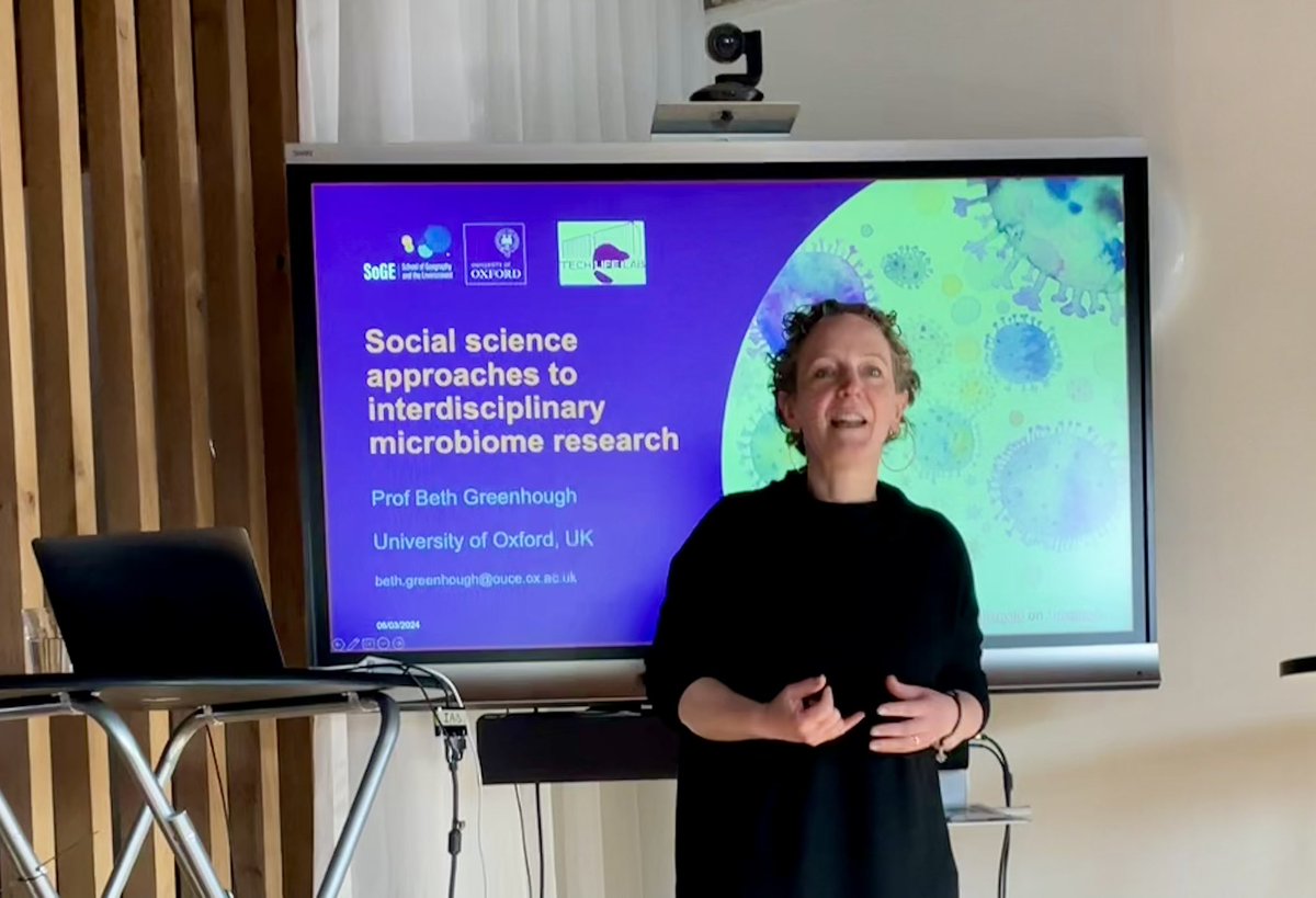 Wonderful talk by @BethJGreenhough from @UniofOxford about Social science approaches to #interdisciplinary #microbiome research! Thank you so much for visiting us in Amsterdam! @UvA_IAS @UvA_Amsterdam
