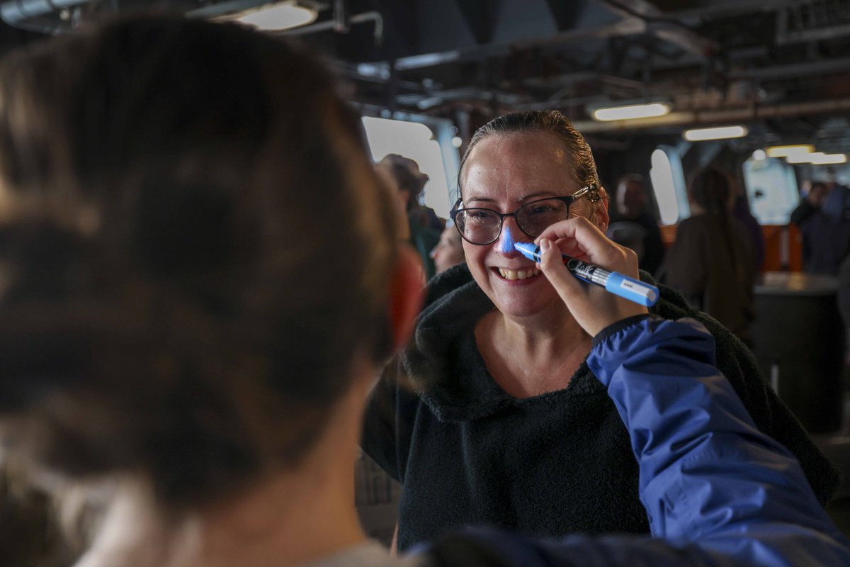 Today, we salute the extraordinary women who serve with valour and dedication in the Royal Navy, breaking barriers and shaping history. Your courage and commitment inspire us all. Happy International Women's Day! 🌟⚓️ #IWD2024 #RoyalNavy