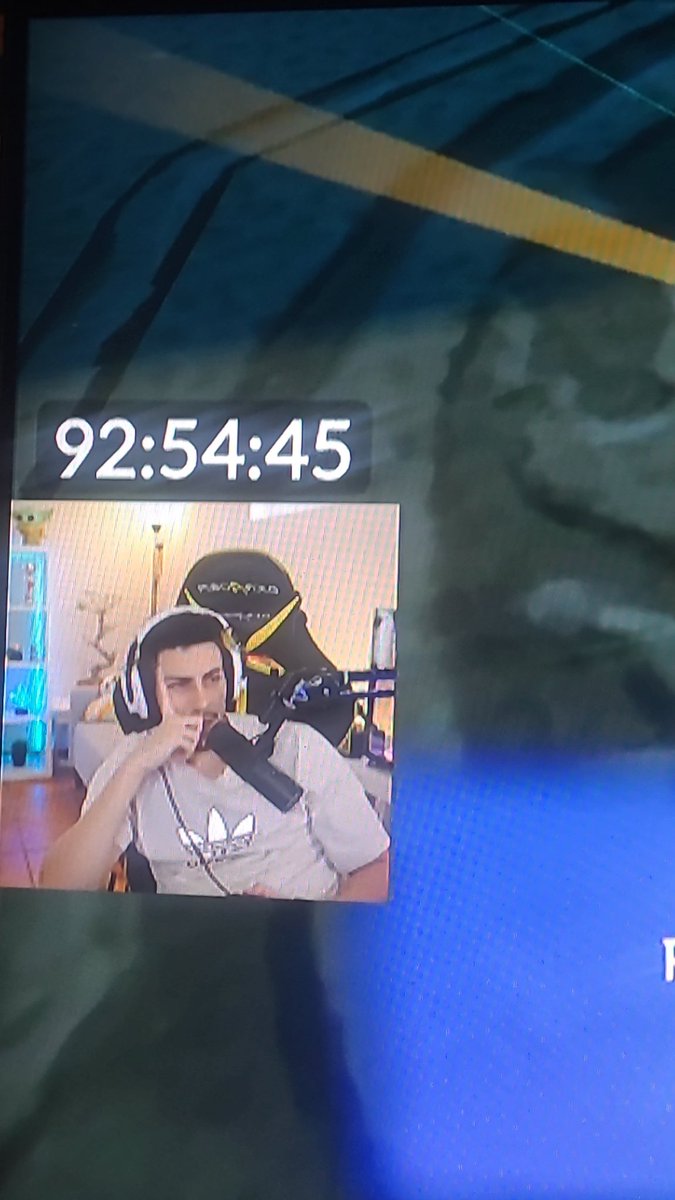 DarklegndV's tweet photo. @SliverRK  te noto medio jodido con esto del time,  que cabrones son el pueblo no? 🥸 https://t.co/RgVkcJTYUR