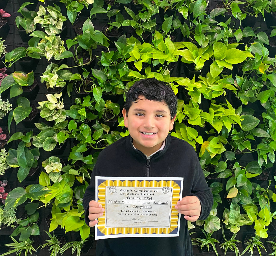 Ms. Manzo tweet media