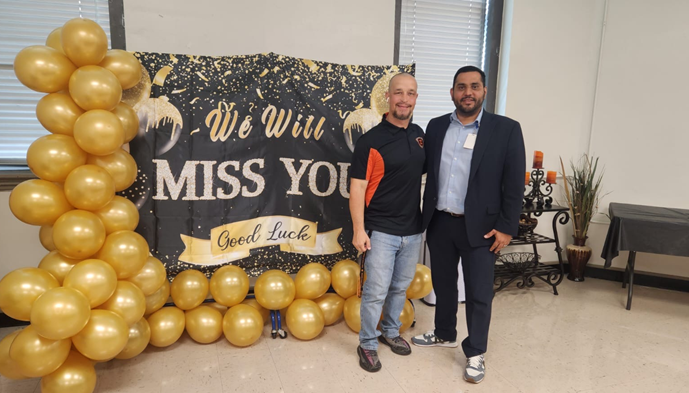 NavarroMS_HISD's tweet photo. Thank you, Mr. Deutsch! For all of your years of service @NavarroMS_HISD. We were blessed to have you and you will be missed. Navarro staff wishes you the best in all of your future endeavors. https://t.co/Zl8WDOsLKH
