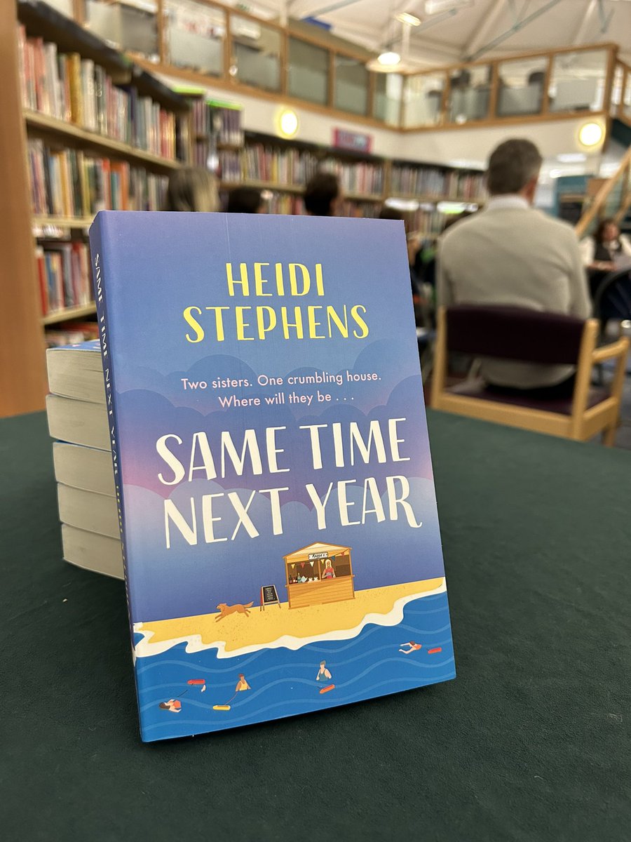 Having a lovely time with author @heidistephens in the library at Leamington Spa #romancebooks @headlinepg Like us, @warkslibraries have a great events schedule that’s very much worth supporting eventbrite.co.uk/o/warwickshire… #reading