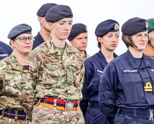 Happy International Women's Day! ♀️ 847 Naval Air Squadron, like all UK 🇬🇧 Armed Forces, is extremely proud to have a workforce of women and men serving shoulder to shoulder! 🚁💪 #StrongerTogether #SteadfastDefender24 #internationalwomensday