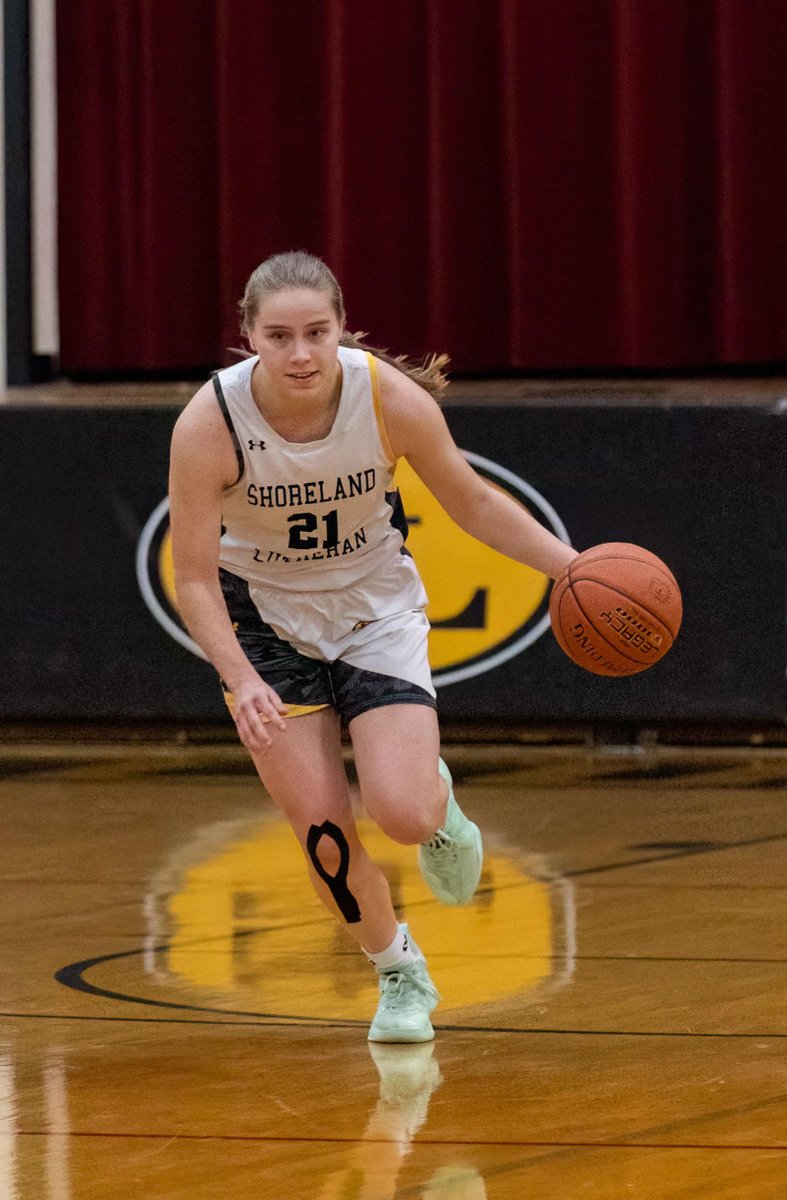 Congrats to Amanda Heusterberg for being selected 1st Team All-MCC!  She ends her career with the following resume:
#3 Pts 1359
#5 PPG 14.4
#4 Assists 208
#2 Def Reb 523
#4 Tot Reb 693
#5 Games 93
#7 Car Steals 168
#3 3-Pters Made 116