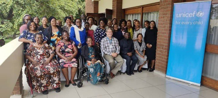 On #IWD I’m proud to join #INTGenderChampions and work with women and girls in ESA to increase preparedness to crisis in Malawi.