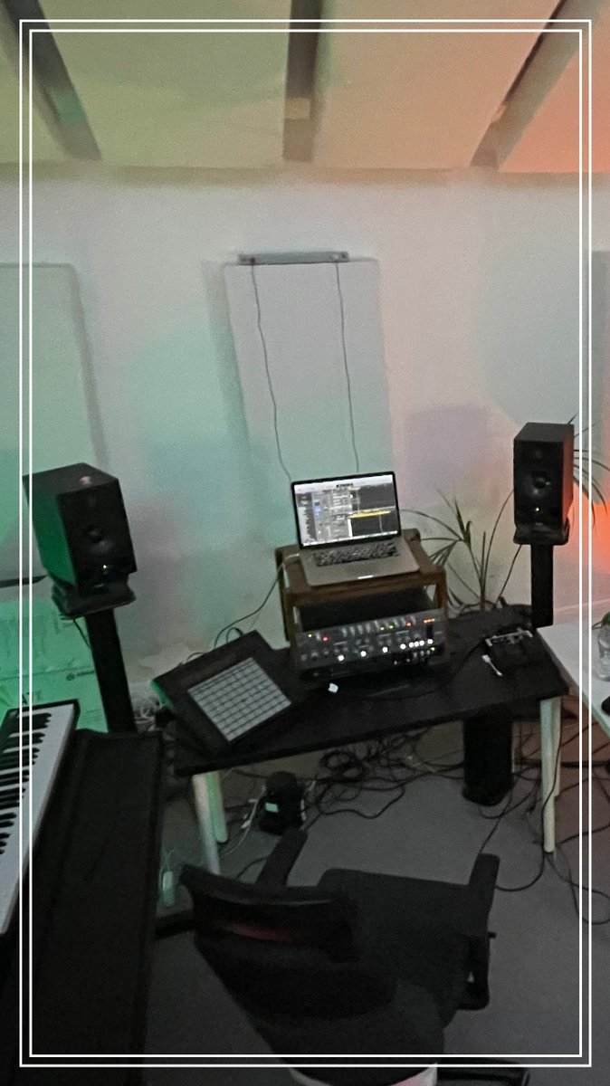 StudioBEMO's tweet photo. Welcome to a new place. https://t.co/3HquHZ8pRo