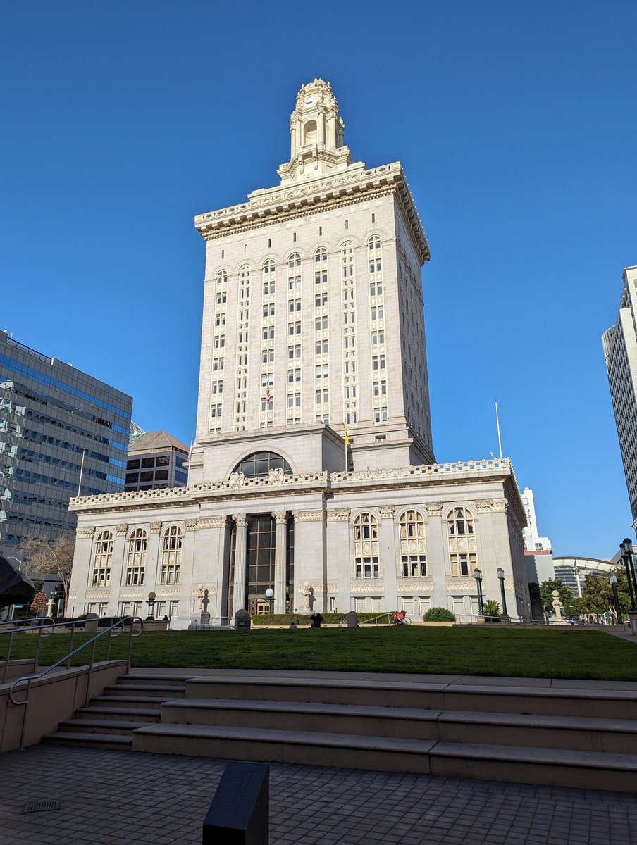 Swiftstories's tweet image. Pumped to attend my first in-person meeting of the @CalPrivacy board after watching these guys on Zoom for years! Big decision today on #automateddecisionmaking regulation