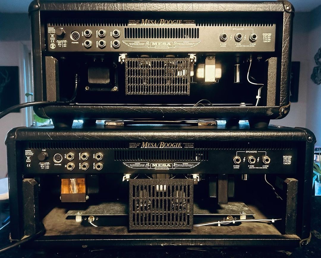 MesaBoogie's tweet image. Who here has owned or played an Express Plus? ✋

Loving this Express 5:25+ and Express 5:50+ rig from @spacetrain_music!

#MesaEngineering #MesaBoogie