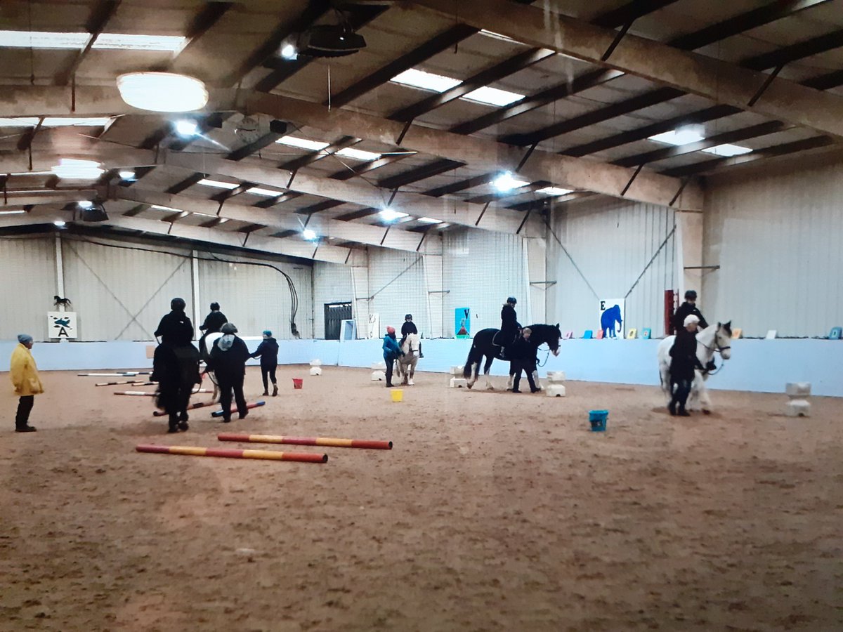 Another fantastic session at <a href="/RDAGlasgow/">RDAGlasgow</a> for the BGE crew today! We got an extra bit of time in the stables learning how to take saddles and bridles off and also how to fill up the hay bags...not easy jobs! Fantastic effort as always from the team...well done, you lot! 👍🌟