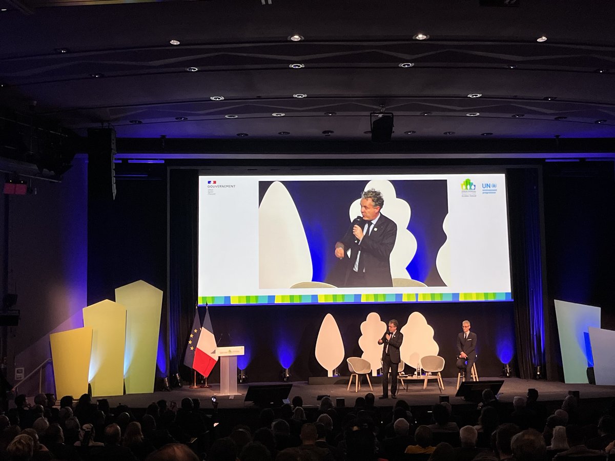 🌍 We’ve come to the end of a successful Buildings and Climate Global Forum!
💚  1400+ participants  
📑 70 countries endorsed the 'Declaration de Chaillot'

Read the Declaration 👉 ecologie.gouv.fr/sites/default/…

#BuildforClimate