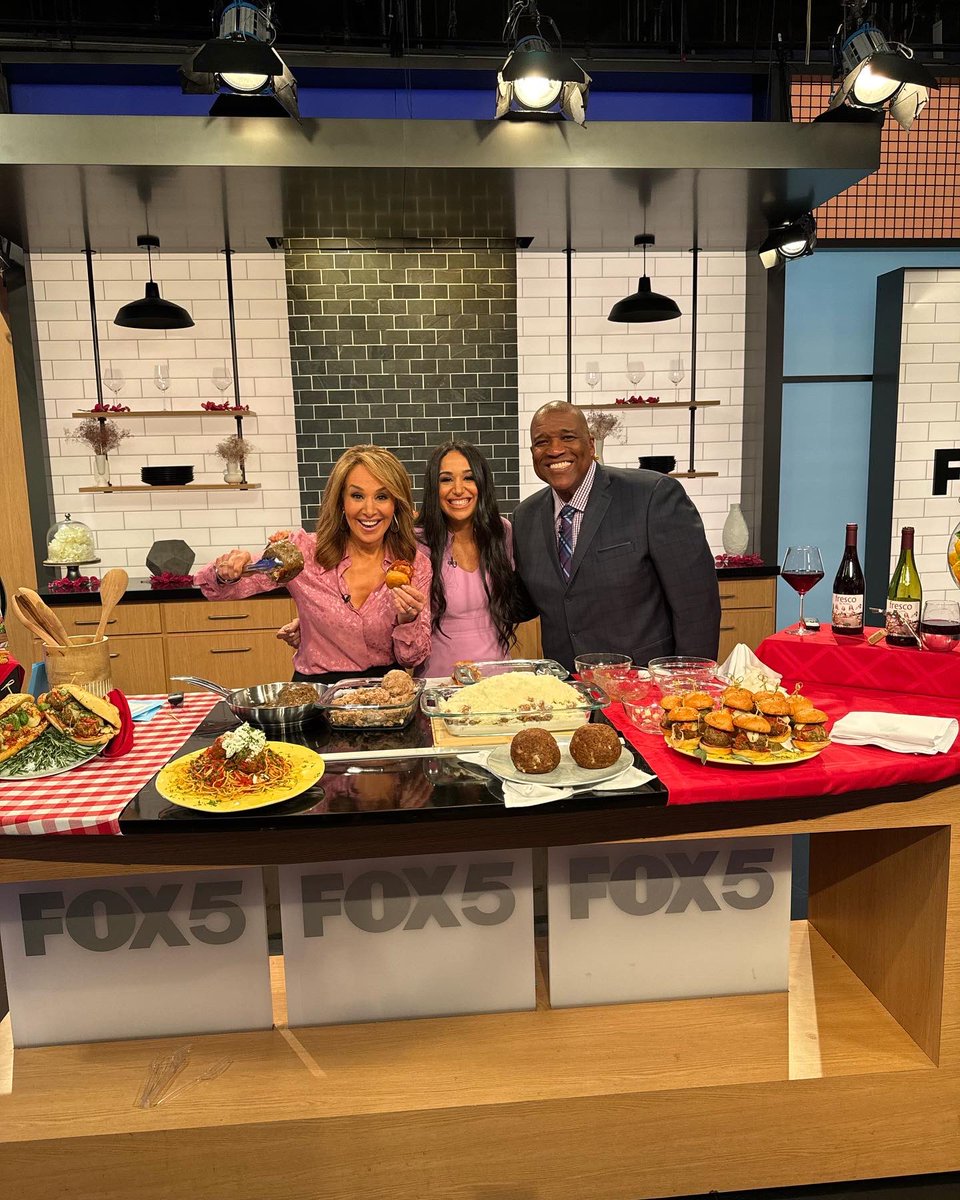 Curt Menefee tweet media