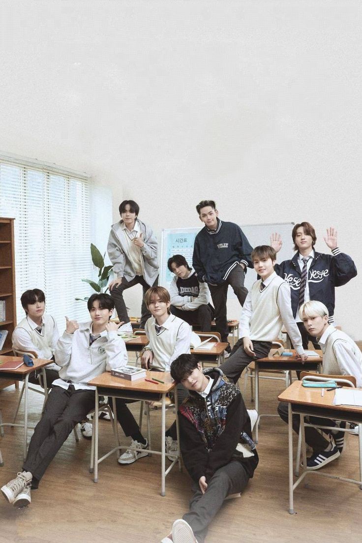 wrtmeef's tweet photo. Uprak Prak Prak! - 12 MIPA 4 (TREASURE HIGH SCHOOL)

treasure short au
── by meef, 2024 https://t.co/ESKv7Qmqoo