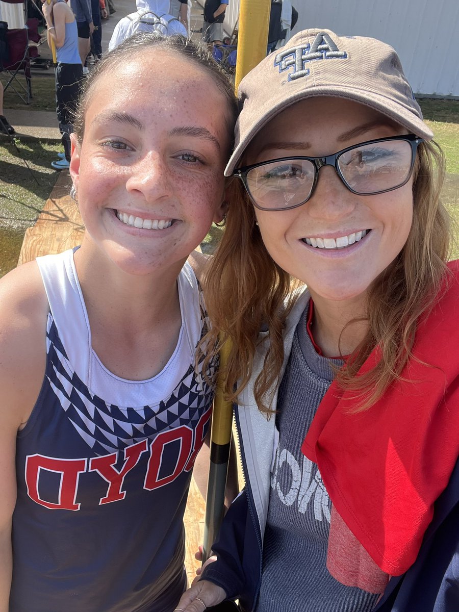 🥈 for Ashley in Varsity Girls Pole Vault!! <a href="/McKinneyBoydXC/">McKinney Boyd T & F</a> <a href="/CoachTraylorMED/">Coach Traylor 🇵🇦</a>