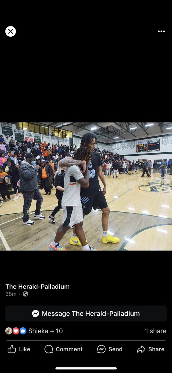 Coach Justin Woodley π π
(@justinwoodley2) on Twitter photo <a href="/JaylanO_33/">Jaylan Ouwinga</a> hell of a game last night. You are a great player but a even greater human being. Keep being great and go raise that trophy #AG2G <a href="/JaylanO_33/">Jaylan Ouwinga</a> hell of a game last night. You are a great player but a even greater human being. Keep being great and go raise that trophy #AG2G