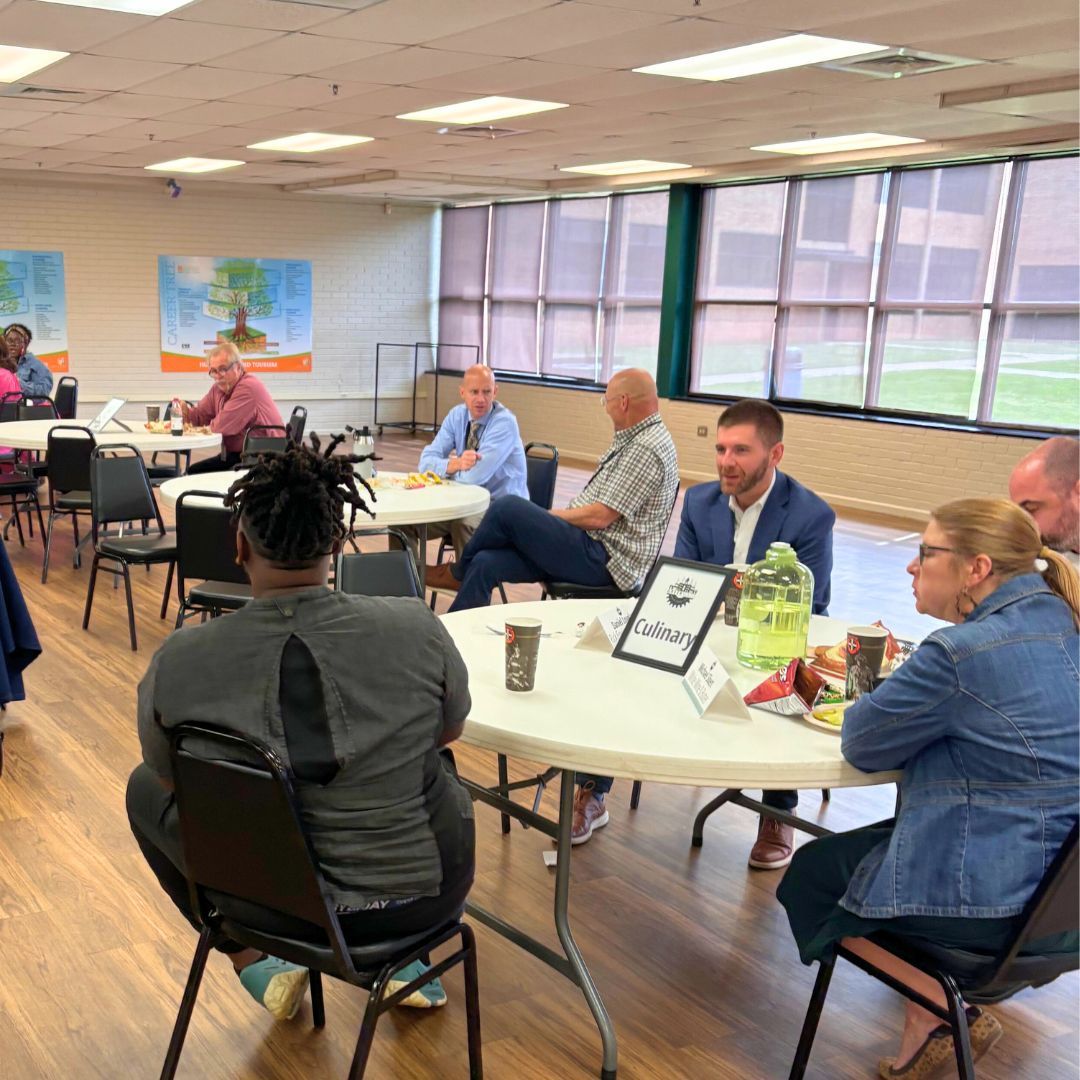 GreerChamber's tweet photo. GreerMade Committee bringing teachers & industry together at Bonds!
https://t.co/BqC2E7AgBn
#greerchamber #greersc #chamberofcommerce #greer #chamber #commerce #business #local #network #b2b #connect #connectengage #teachers #industry #localbusiness #education https://t.co/dDBZTnNTGA