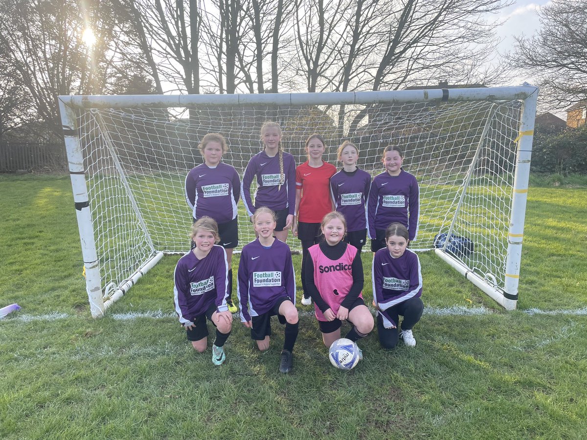 ⚽️ GIRLS FOOTBALL ⚽️

Outstanding performance from our girls football team today. Beat their opponents 7-0 in the semi-finals of the cup, and earned themselves a place in the finals. Well done girls! 🟣⚪️

Thanks Mr Hardy @NextLevelSportX for your support and guidance #TeamCroft