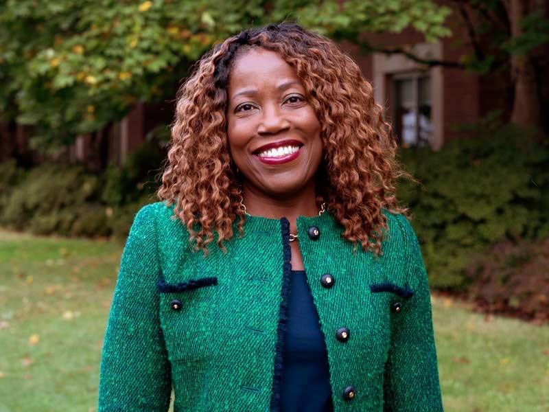 We are thrilled to announce that Marcilynn Burke has been named dean of @TulaneLaw. Read more about Dean Burke: news.tulane.edu/news/marcilynn…
