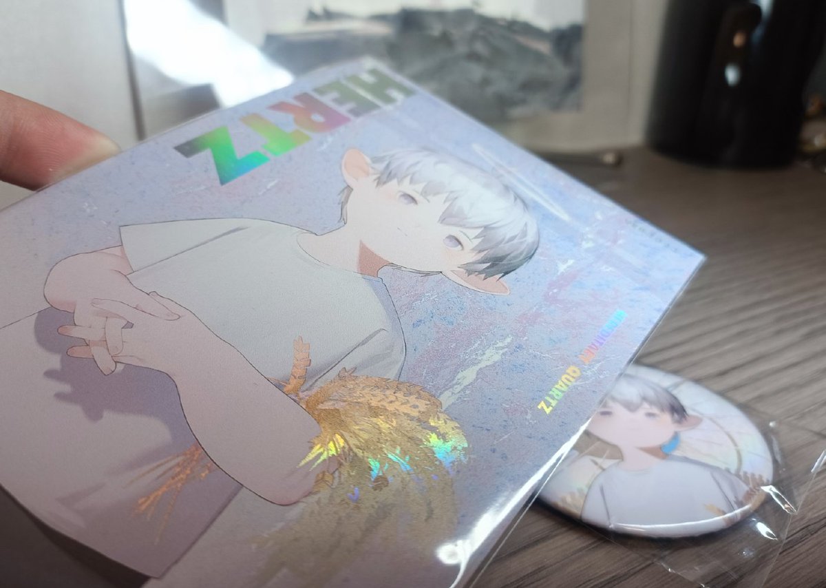 _alphabane_'s tweet photo. 遺石的鳴響 / HERTZ OF HEREDITARY QUARTZ 2023
ポストカード &amp; バッジ · セット 展示
（イベント終了） https://t.co/Y3i1SQ3U34