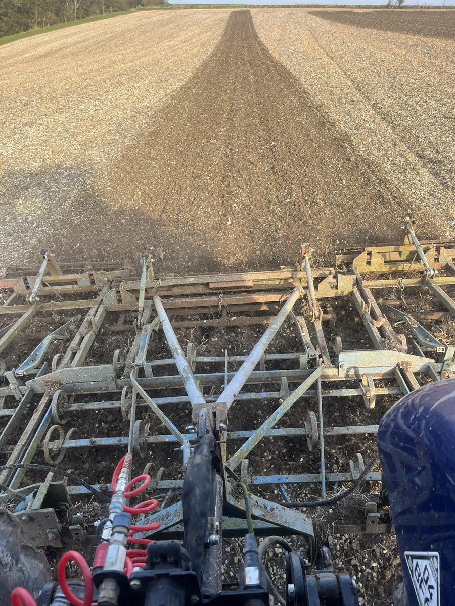 We keep these machines in the nettles for a reason 👌!! <a href="/wessexagronomy/">Dan Dines</a>