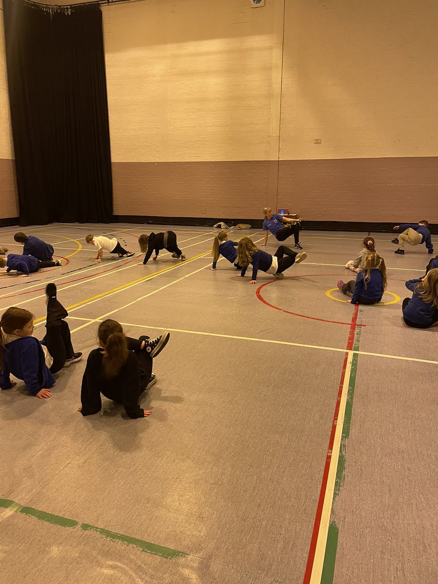 Miss Thomson&P2/3 tweet media