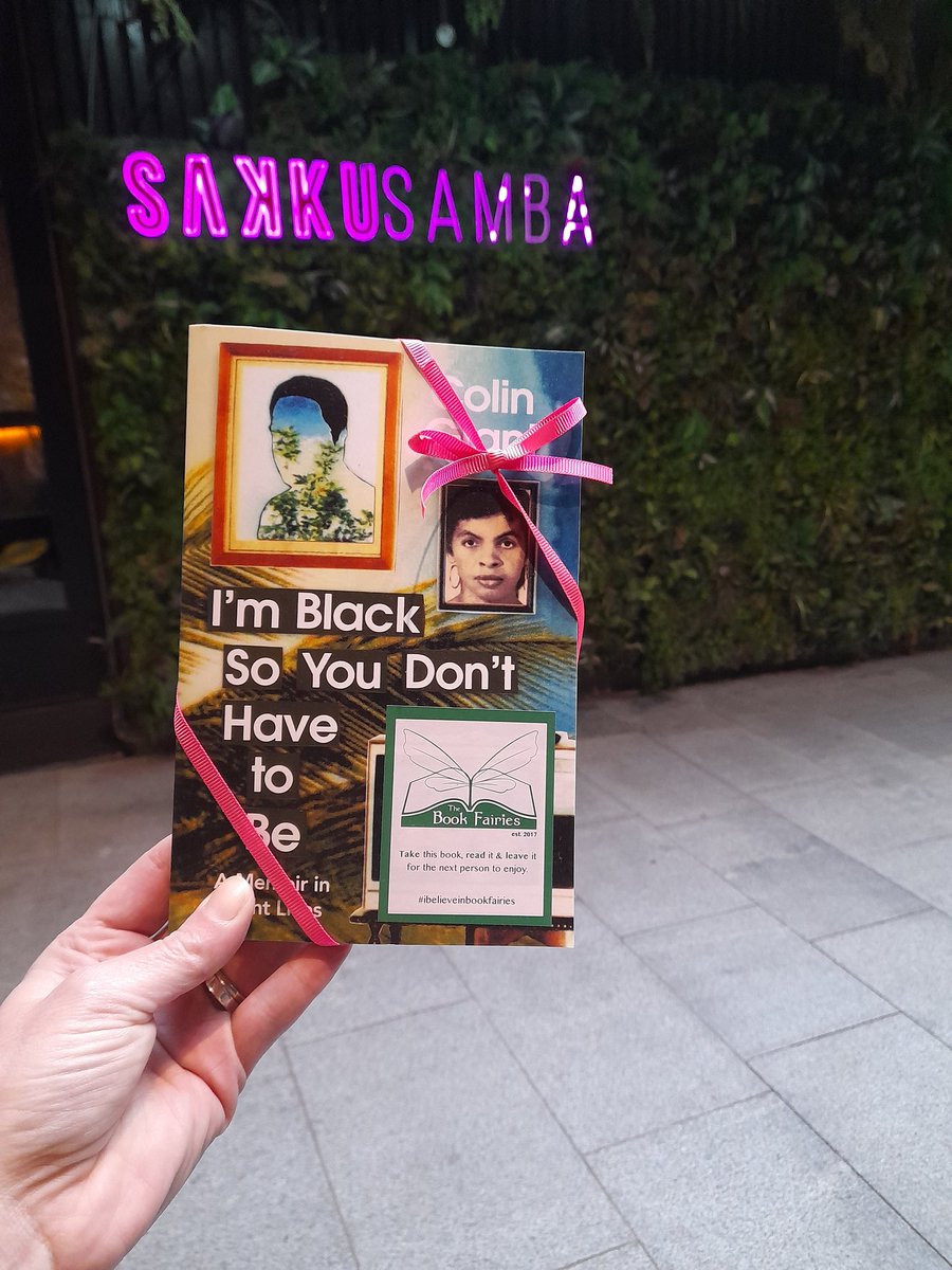 This book fairy is sharing a copy of I’m Black So You Don’t Have to Be by Colin Grant - we hope the lucky finder enjoys it :)

#ibelieveinbookfairies #bookfairyproofs #bookfairybirthday #vintagebookfairies #BLMBookFairies #imblacksoyoudonthavetobe #colingrant