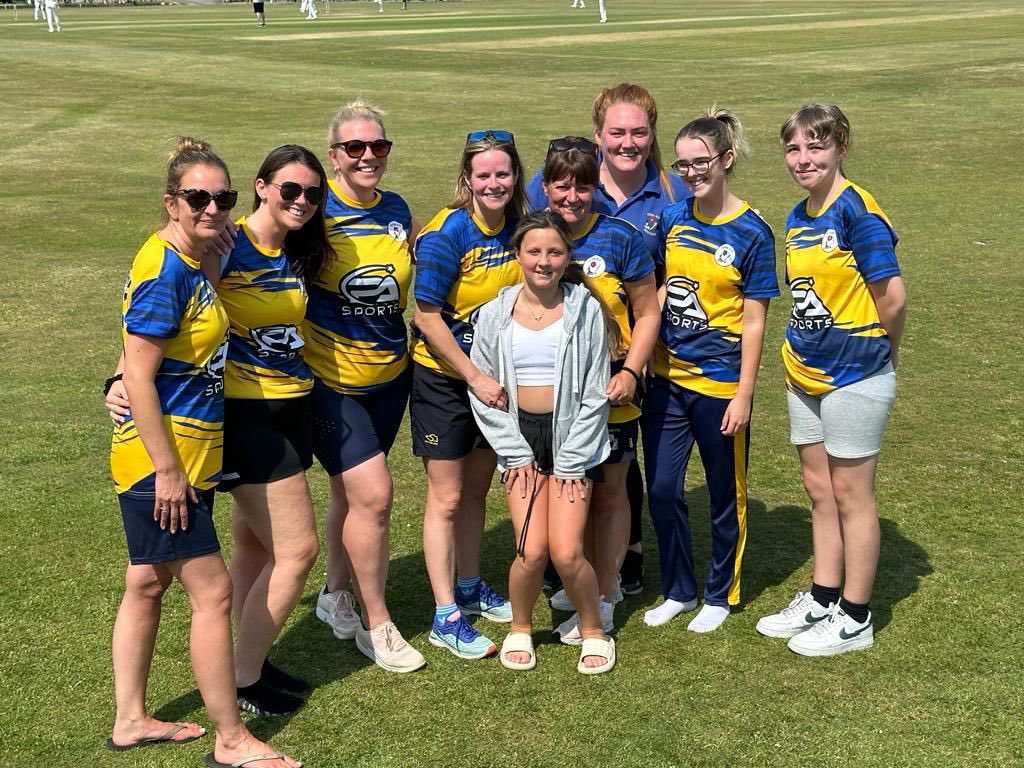 Happy #InternationalWomensDay A day to celebrate all our women and girls who play, support and volunteer. It’s brilliant to see so many getting involved in women and girls cricket within the GMCL, with the section growing rapidly in the lead up to the 2024 season 🏏