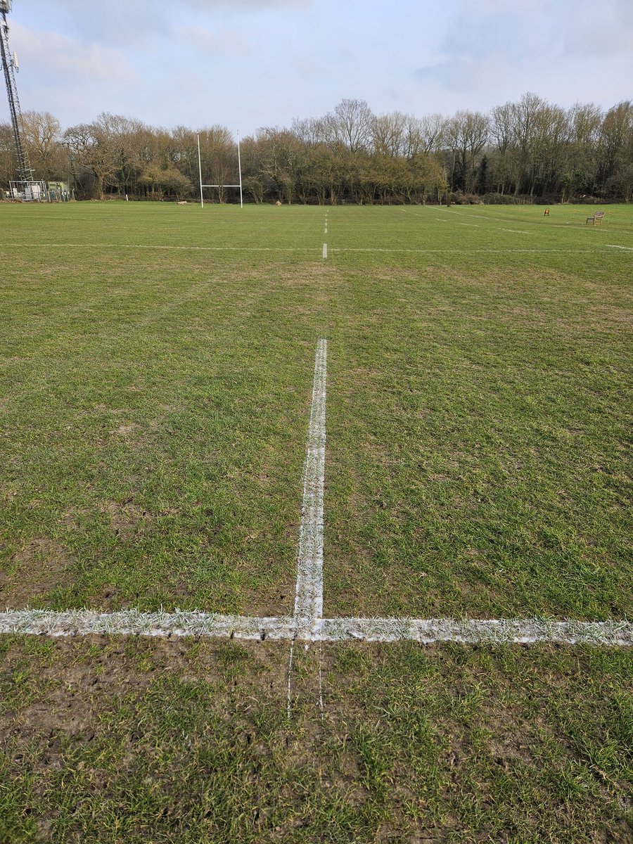 Well, what a difference 72 hours without rain makes! 
Sorrel rolled yesterday, <a href="/RedeximUK/">Redexim UK</a> sportplay, and marked up today.
All ready for the big one tomorrow. 
<a href="/BillericayRFC/">Billericay RFC</a> v #EssexWoodenSpoon 
Dad's and lads charity match.
#volunteergroundsman 
#communityrugby <a href="/RFURugbyGrounds/">Honda Rugby Grounds Connected</a>