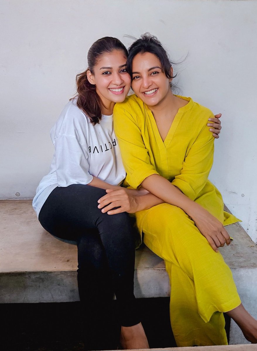 We all have a wonder woman inside us. I have one beside me too! Love you loads my Superstar @NayantharaU ! ❤️ Thank you for the picture #parvathisridharan 🤗 #womensday #superstar