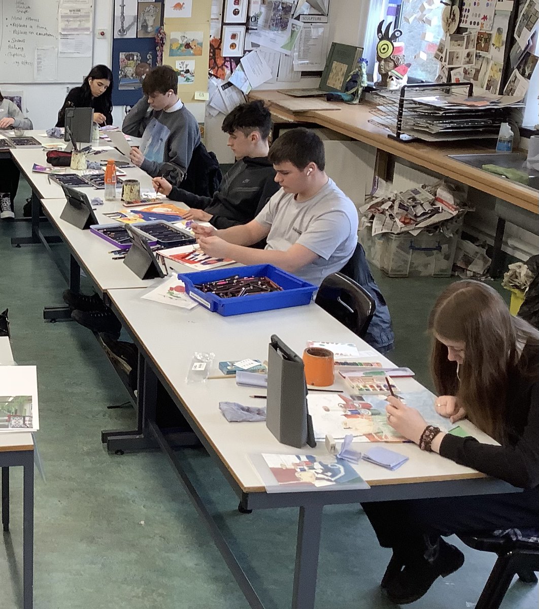 A full day of creativity and challenge in Art and Design today with S4. Well done to everyone for their resilience. #braescreativity #article13 #article31 @BraesHigh