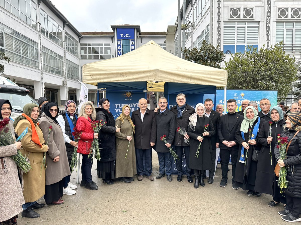 📍Kaynarca

Cumhur İttifakı Kaynarca Belediye Başkan Adayımız Mustafa Özer, önceki dönem Belediye Başkanımız Zeynur Özel, İlçe Başkanımız Muhammed Ali Pulat ve MHP İlçe Başkanımız Nail Dursun ile birlikte AK Nokta’mızı ziyaret ederek dava arkadaşlarımızla bir araya geldik.