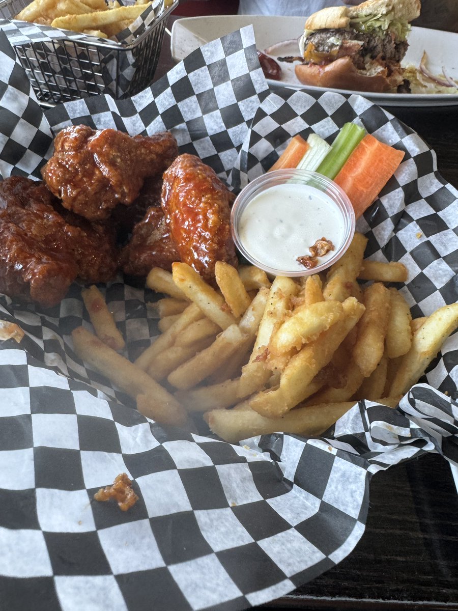 Smash or pass? 🍗

🎁 $SOL to 1 Person! 

Just RT + Like + Follow