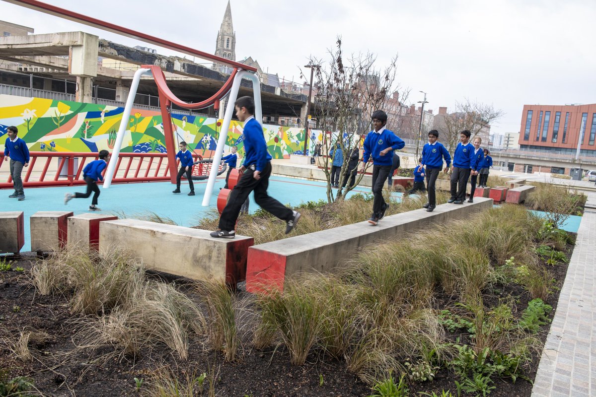 MyNottingham's tweet photo. We opened our new play area outside the Central Library on Collin Street today. 😍
Welbeck Primary School helped open the space, which has swings, a play trail with timber stepping blocks, balancing walkways, a seesaw and green planting.

https://t.co/2JL4ATMdeh https://t.co/8vA7lR7C6b
