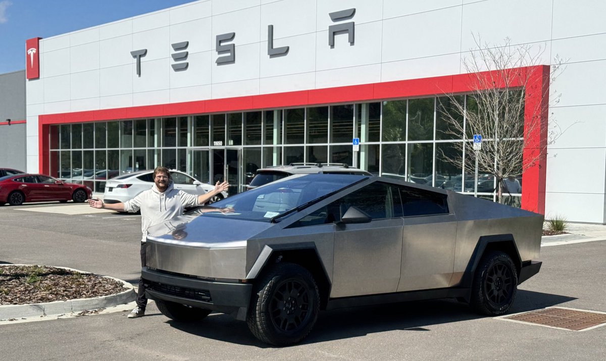 Out_of_Spec's tweet image. Cyber Surprise! My Tesla Cybertruck Delivery Day - Build Quality, First Drive, &amp;amp; Handover Experience

youtu.be/mo9tm8aC-vw?si…
