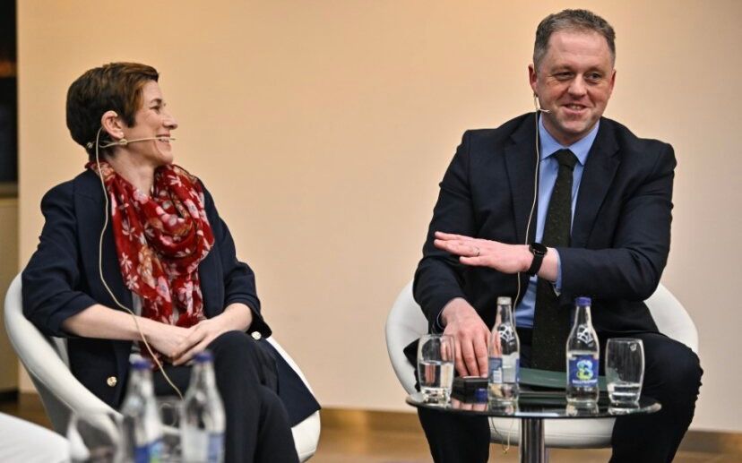 Delighted to join MC @mariecrowe and fellow panellists, @lilypeat11 and @cartysu, for a terrific discussion last night on Women in Sport. Sincere thanks to @WilliamFryLaw for hosting a terrific event. #InternationalWomensDay