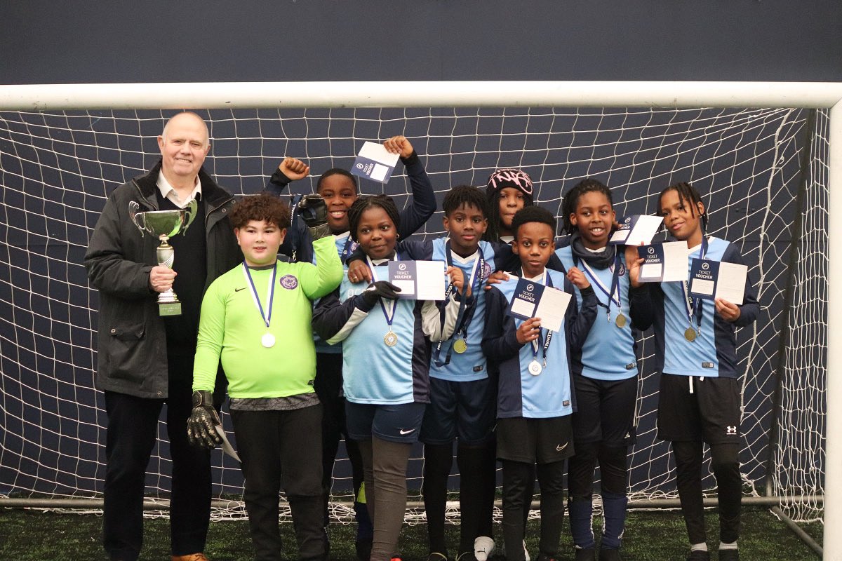 Yesterday, Barry visited <a href="/Millwall_MCT/">Millwall Community Trust</a>, where schools from the local area competed in a fun football event, and one was crowned the winner of the Jimmy Mizen Cup. 

🏆 Well Done to Childeric Primary School for winning the cup, and thank you to all who participated.