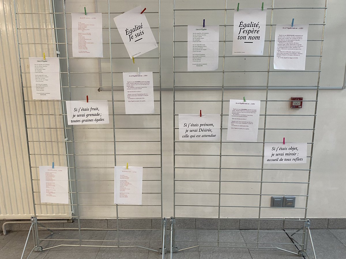 #8mars  encore : des artistes engagés en herbe ont rédigé des poèmes qu’ils ont lus ce midi devant leurs camarades, professeurs, parents et membres du Conseil d’administration