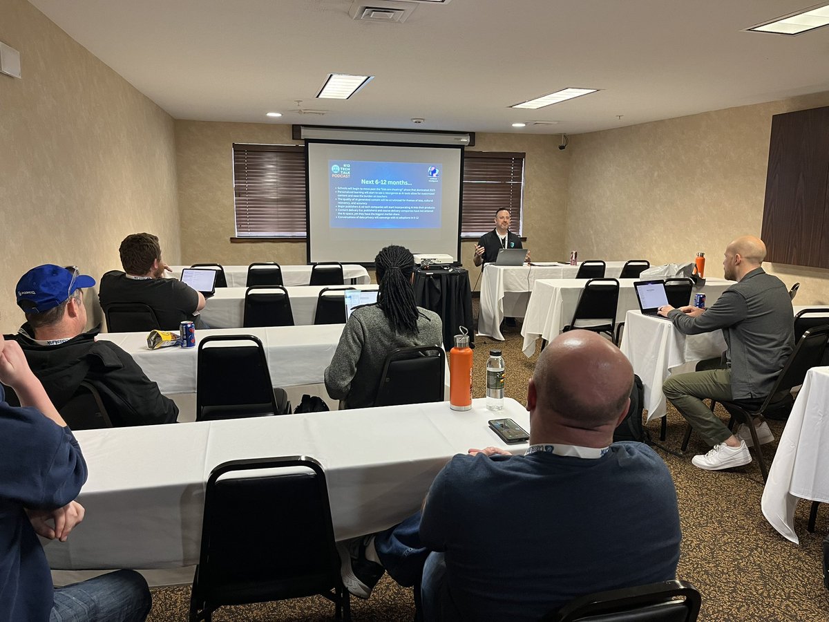 MidwestTechTalk's tweet image. Great talks happening now! #mwttsecurity #MWTT24