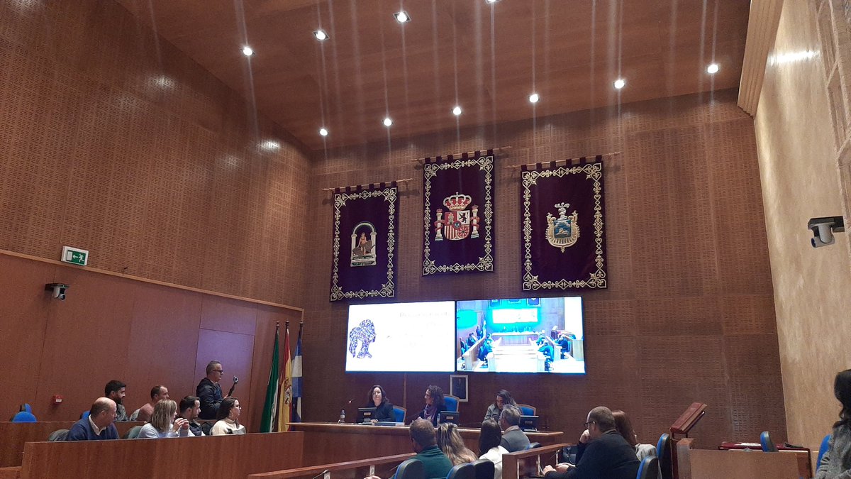 FACULTAD DE DERECHO tweet media