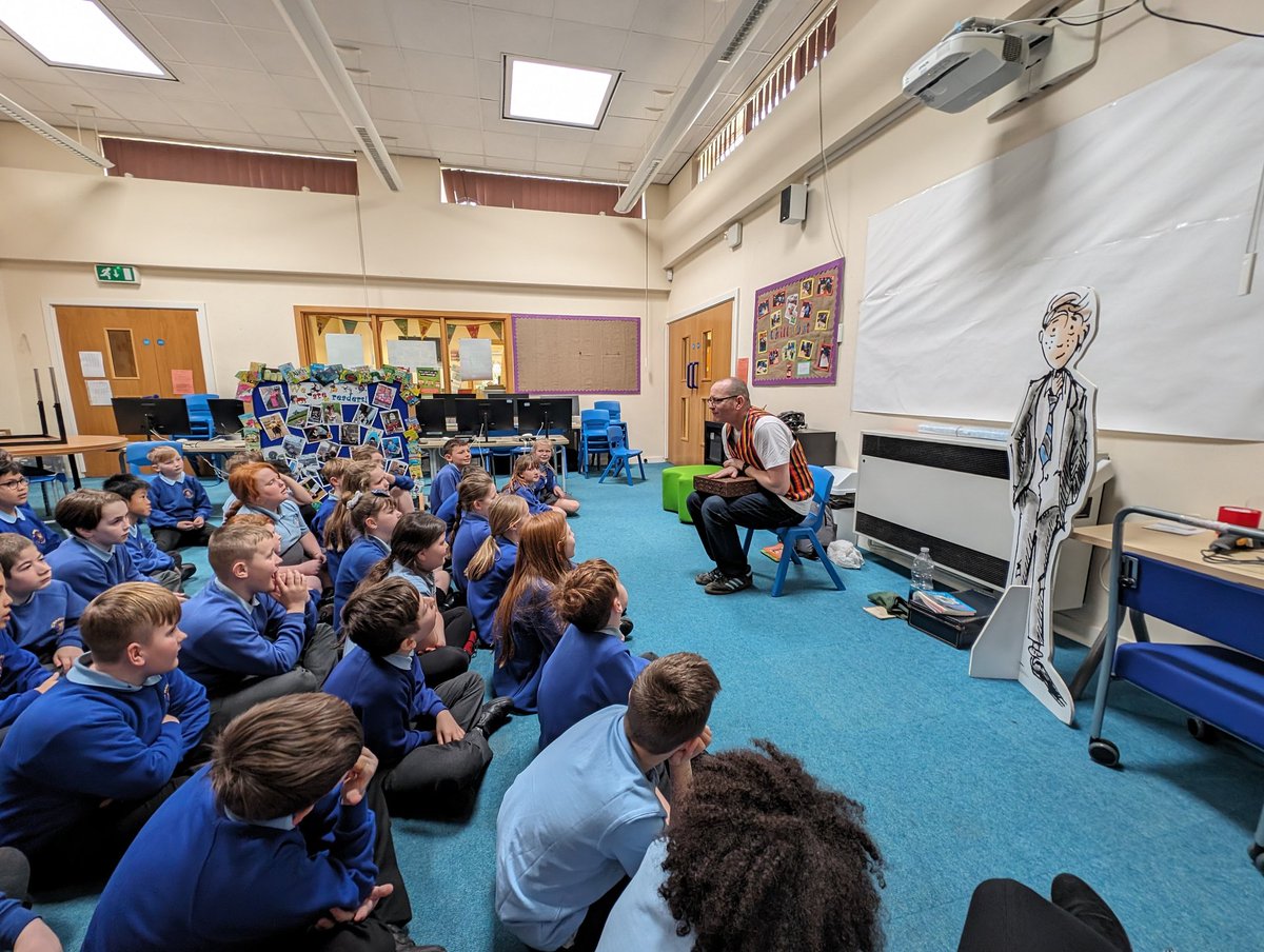 smceps's tweet photo. Year 4 have loved all of the World Book Day activities over the last two days -  especially our mystery storytellers, the fantastic zoom call with @LauraHAllain and our workshop with @dan__worsley 📚 We have definitely been inspired to read! #WorldBookDay2024 @WorldBookDayUK https://t.co/AtgDl5T4ZW