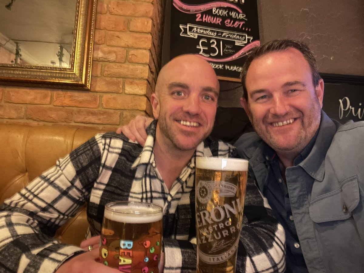 … one of the saddest goodbyes of all with the legend that is @NMacdonaldBHT - love you buddy … here’s to a good night 👍👍👍