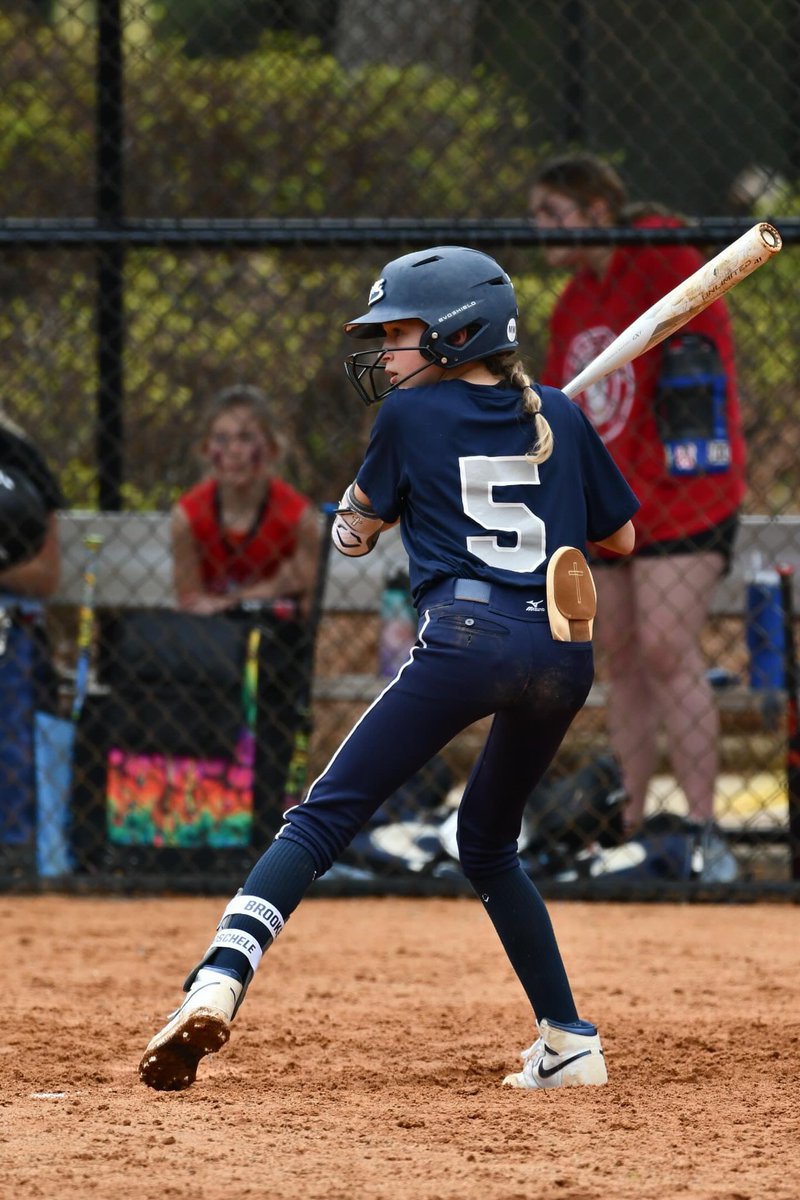 Custom Cleats tweet media