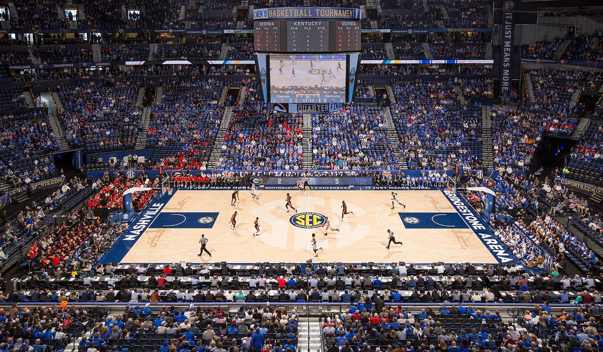 The @SEC Men's Basketball Tournament is returning to @BrdgstoneArena on March 13-17, just a short walk from @NashvilleYards! 🏀 If you didn't score tickets, you can still catch all of the action and enjoy local drafts and bites at lounanashville.com at @GrandHyattNash.