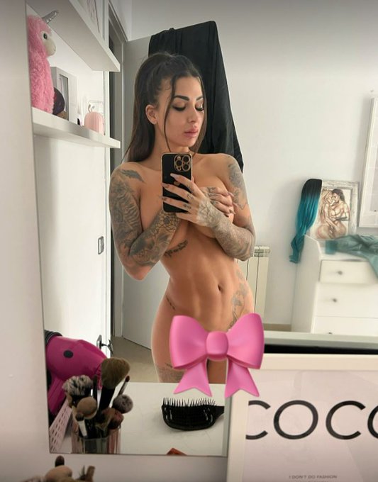 Buscando a alguien con quien divertirme un poco‼ Quieres ser tu❓ Has mirado ya en comentarios❓ RT - ❤