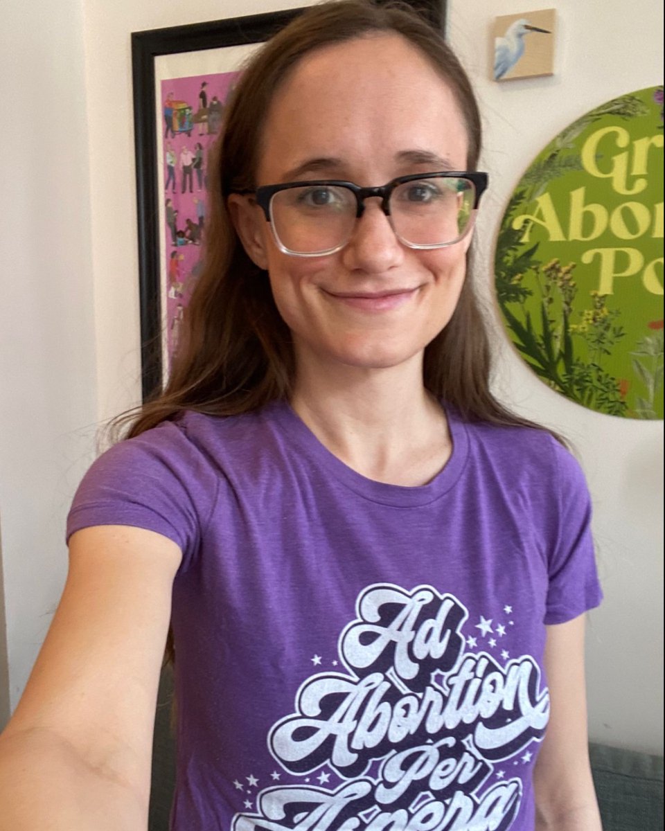 This International Women’s Day, members of <a href="/reprorightsuni/">reprorightsunion</a> are supporting organizations that help working class people access abortion, because reproductive justice is labor justice! 
#StandUpUAW #WomensHistoryMonth
<a href="/UAWRegion9A/">UAW Region 9A</a>