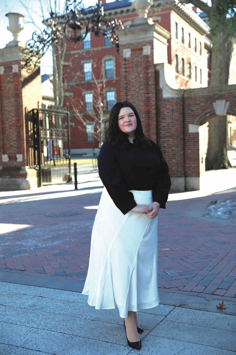 #INTERVIEW Happy #InternationalWomensDay avec <a href="/ClaireMBrisson/">Dr. Claire-Marie Brisson</a> !

Dans ses cours à <a href="/Harvard/">Harvard University</a>, dans son podcast et bientôt dans un livre, la chercheuse originaire de Détroit met en lumière les communautés francophones des Etats-Unis et du Canada.

➡️france-amerique.com/fr/faisons-du-…